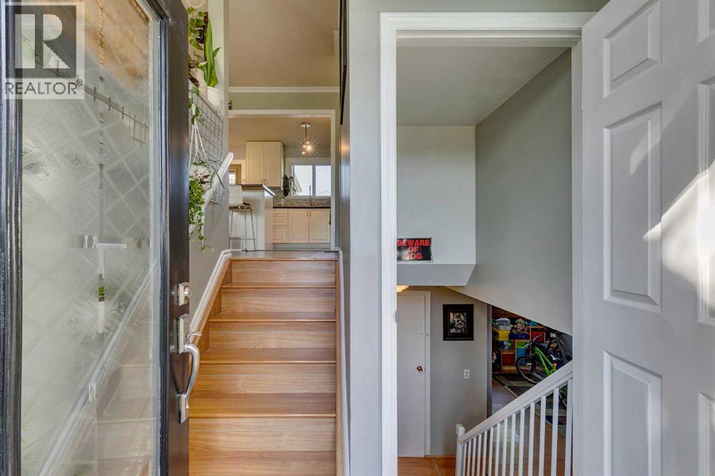 Single Family House Bi-level for Sale in  Malvern Close NE Marlborough Park Calgary 