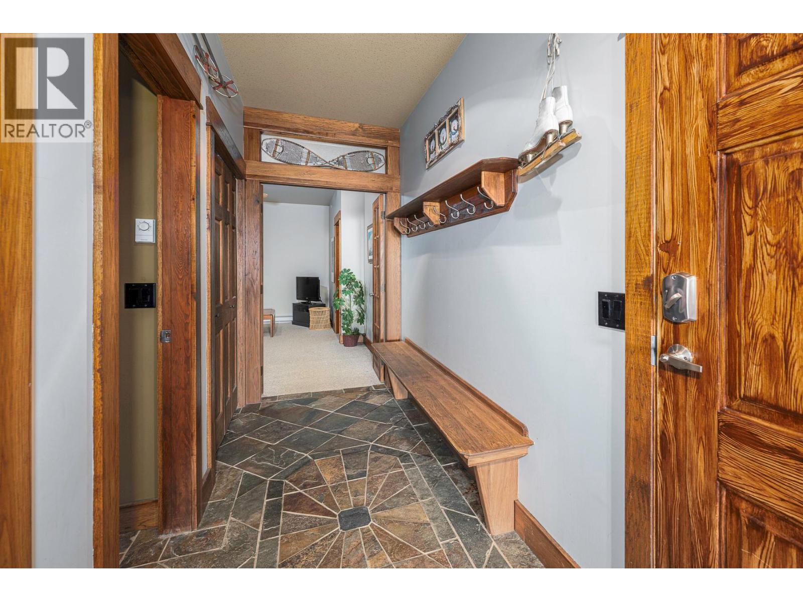 3 7360 Porcupine Road, Big White