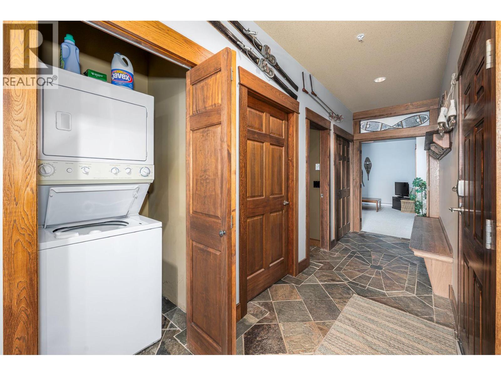 3 7360 Porcupine Road, Big White