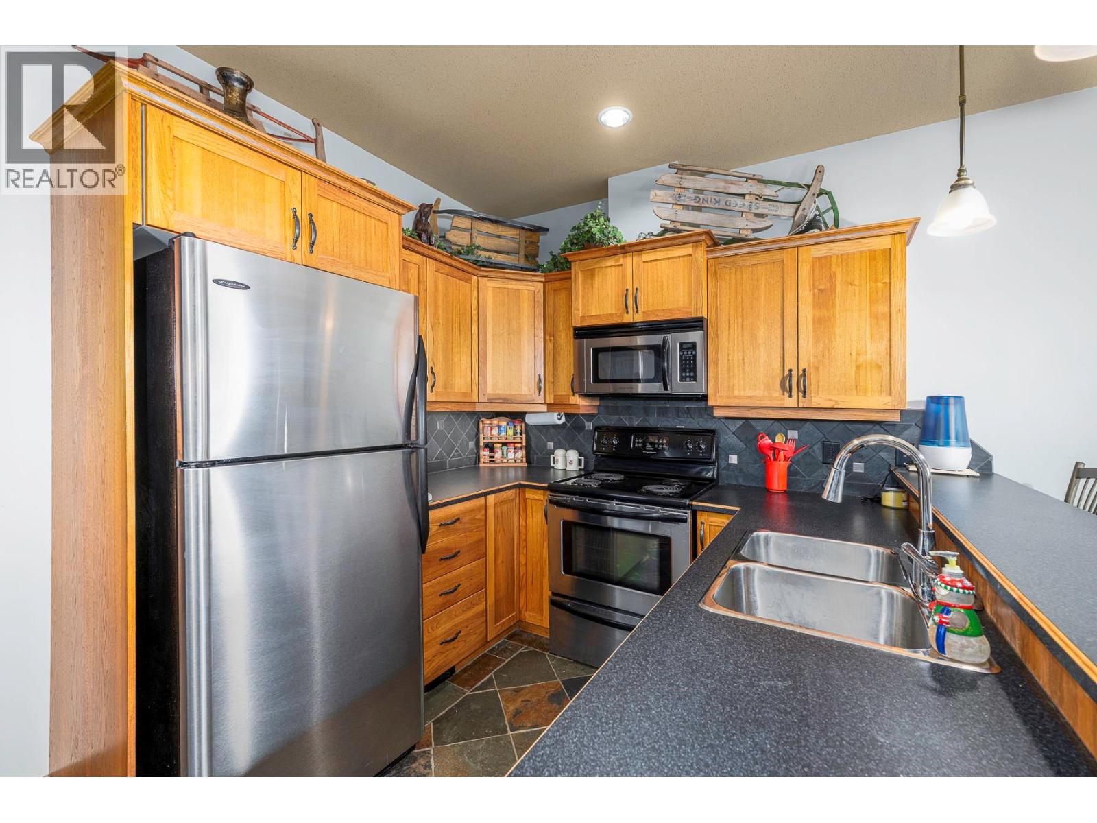 3 7360 Porcupine Road, Big White