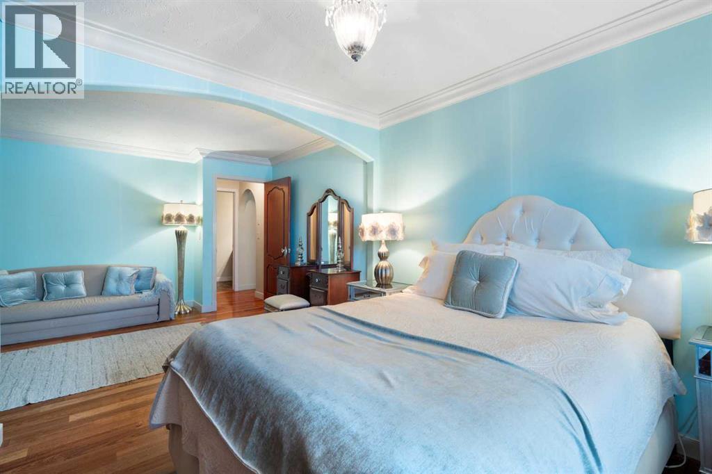 Single Family House Bungalow for Sale in  Montalban Drive NW Montgomery Calgary 