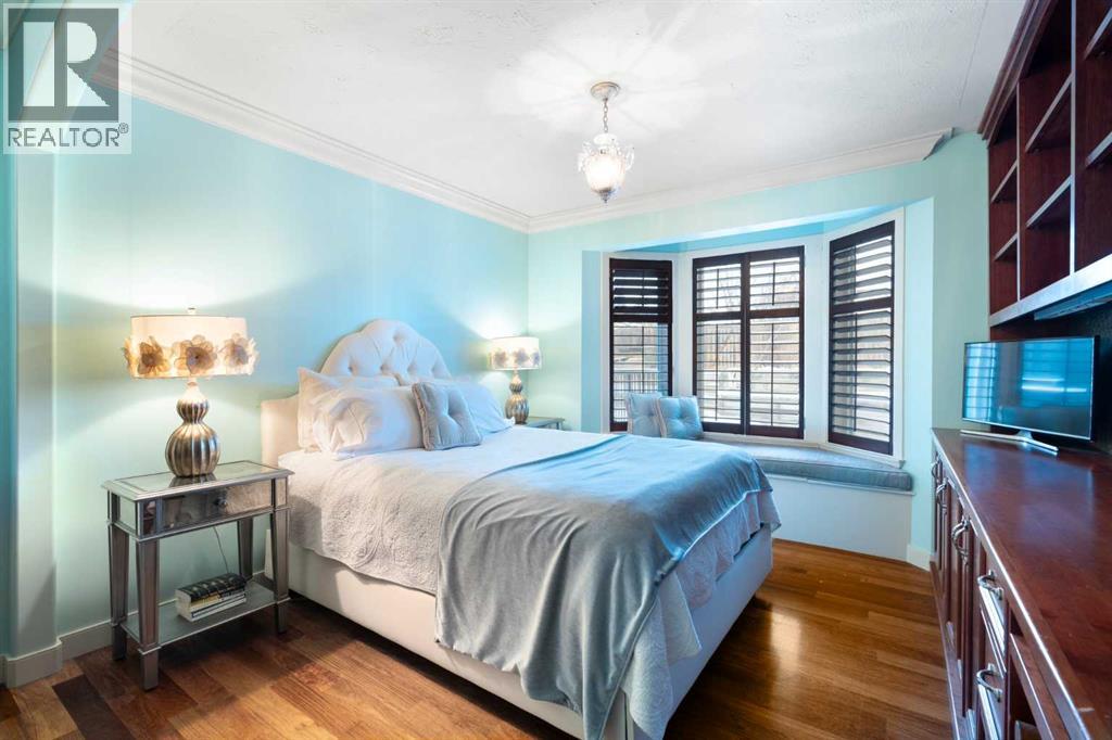 Single Family House Bungalow for Sale in  Montalban Drive NW Montgomery Calgary 