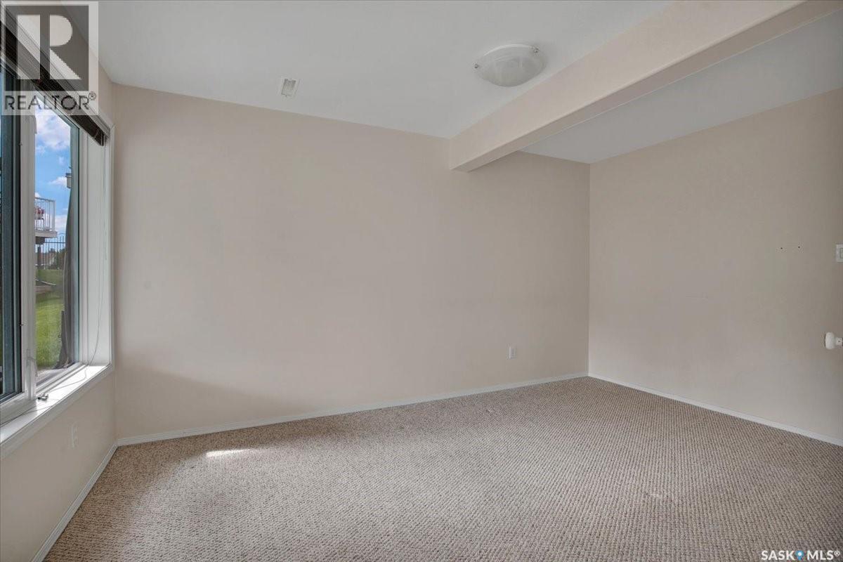 Single Family House Bungalow for Sale in   Heritage GREEN Saskatoon 