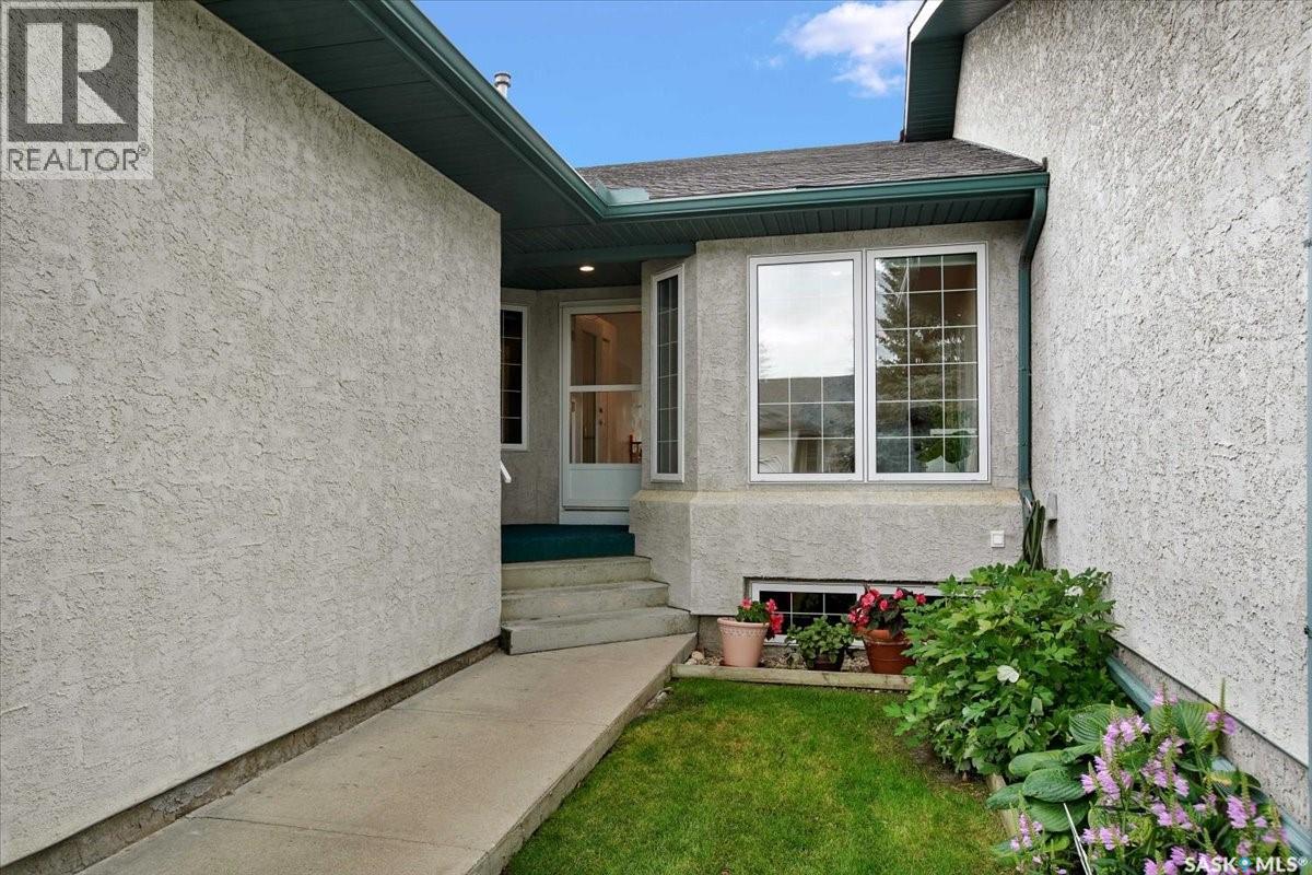 Single Family House Bungalow for Sale in   Heritage GREEN Saskatoon 