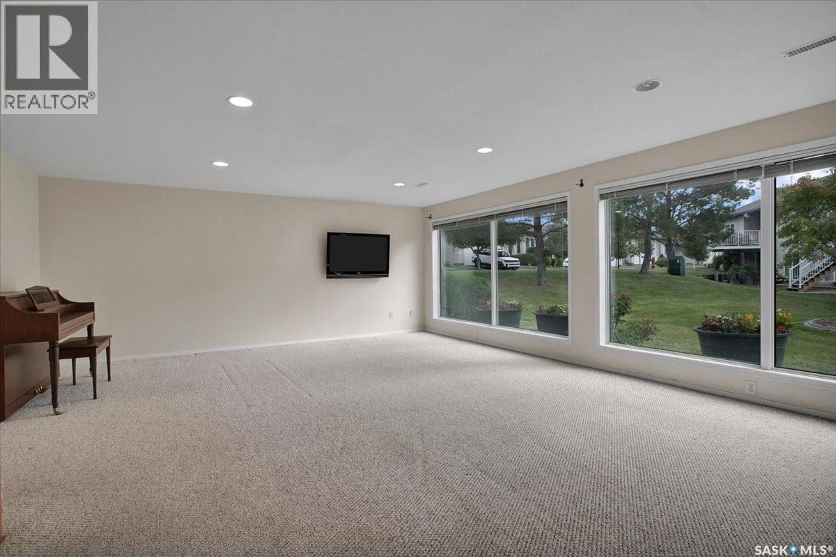 Single Family House Bungalow for Sale in   Heritage GREEN Saskatoon 