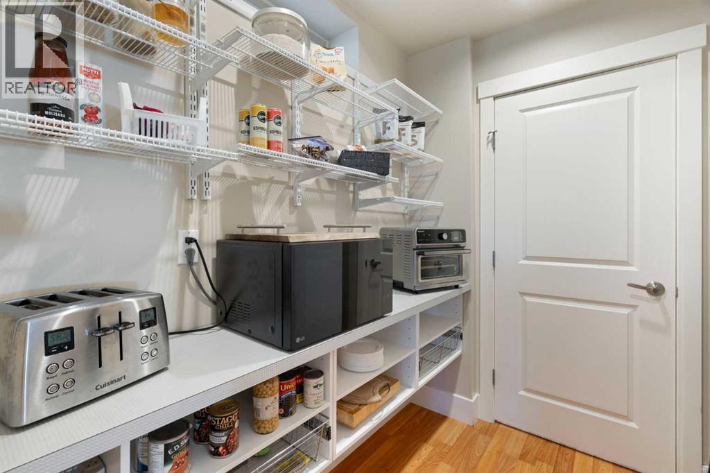 Single Family House for Sale in   Avenue NW Capitol Hill Calgary 