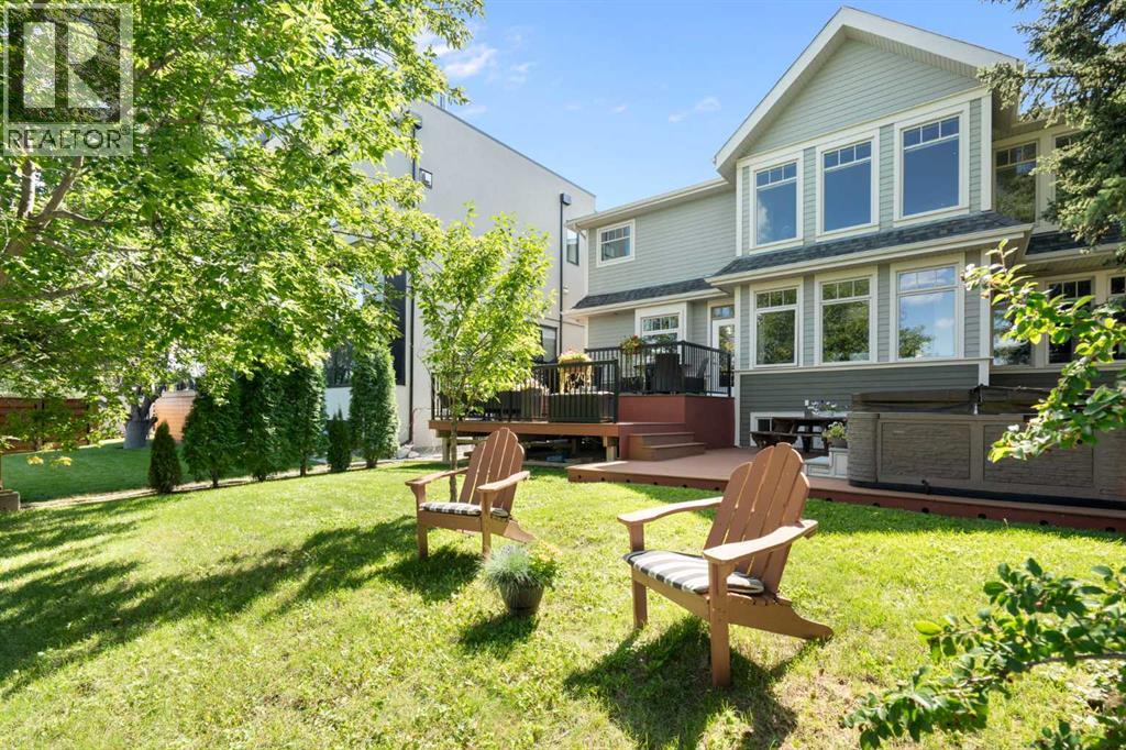 Single Family House for Sale in   Avenue NW Capitol Hill Calgary 