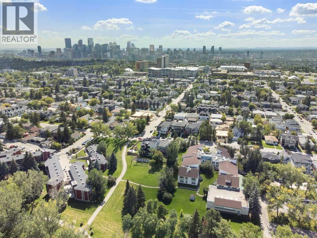 Single Family House for Sale in   Avenue NW Capitol Hill Calgary 