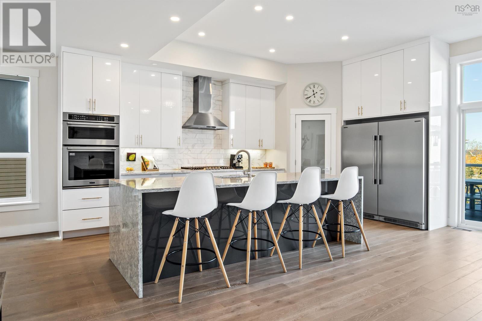 Property 15 of 49 of 322 Transom Drive