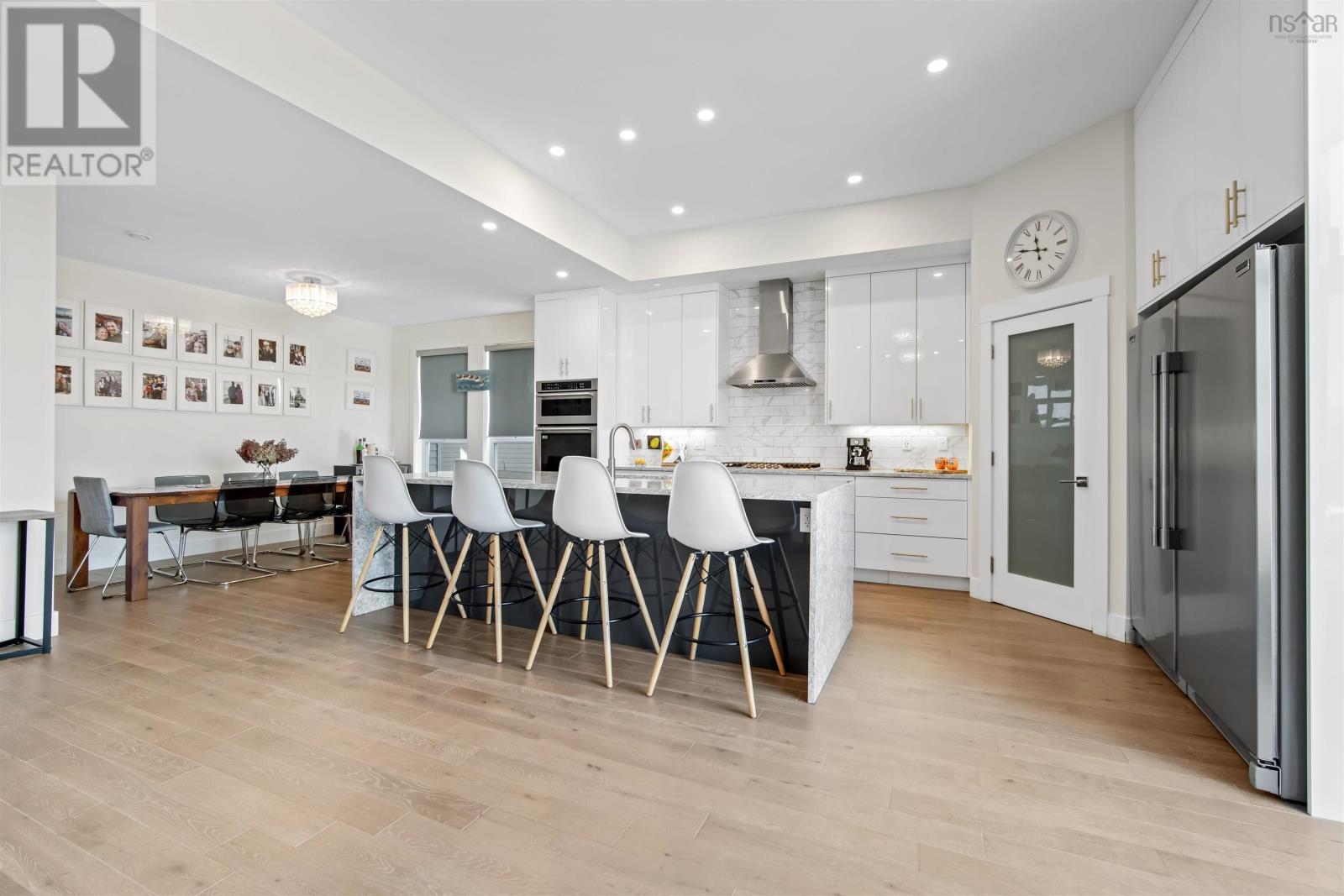 Property 16 of 49 of 322 Transom Drive