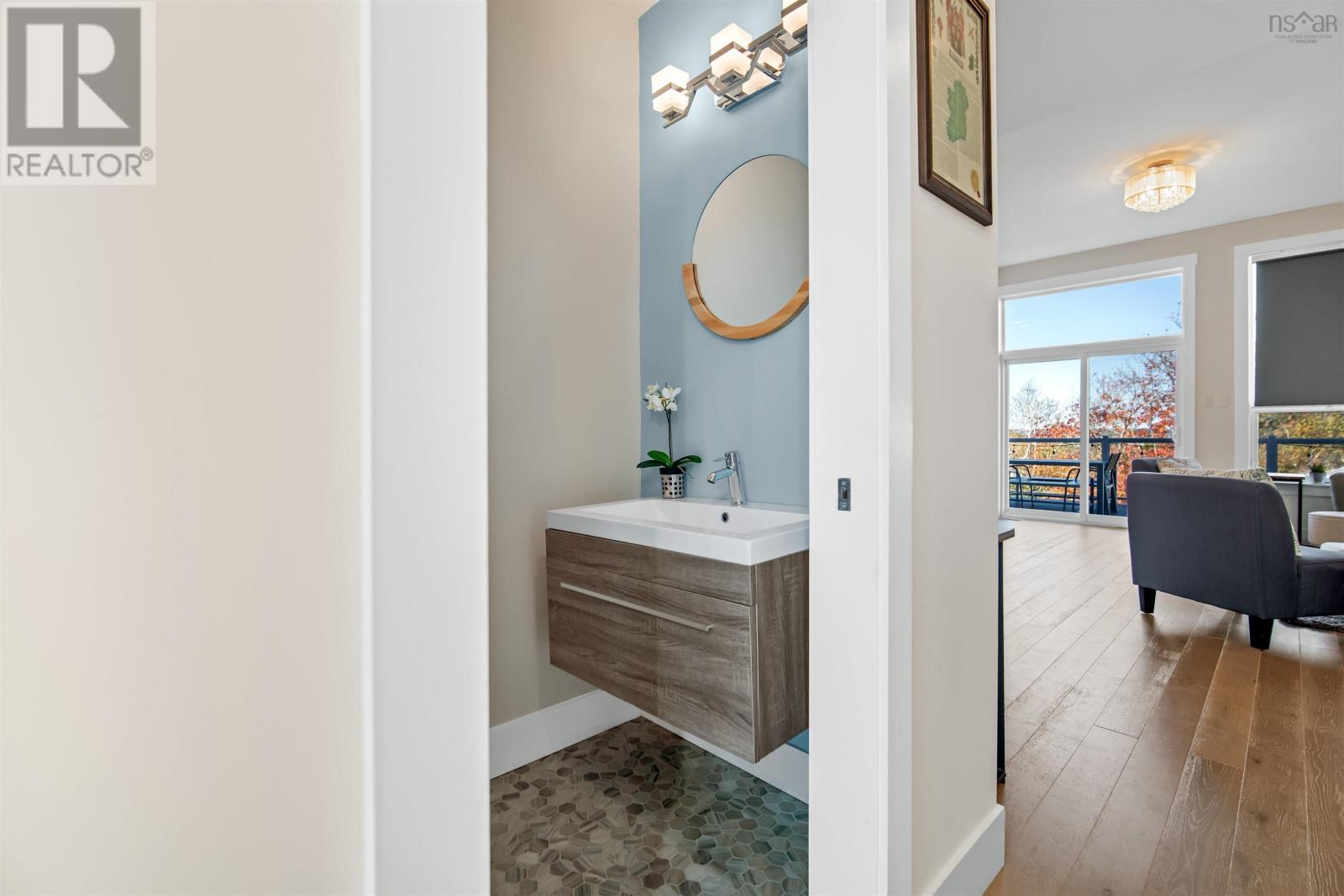 Property 23 of 49 of 322 Transom Drive