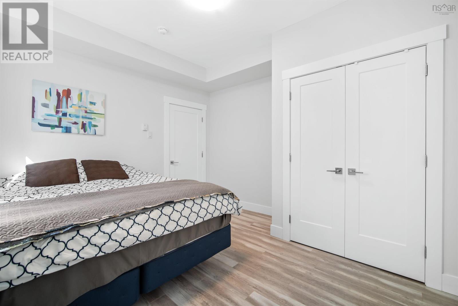 Property 40 of 49 of 322 Transom Drive