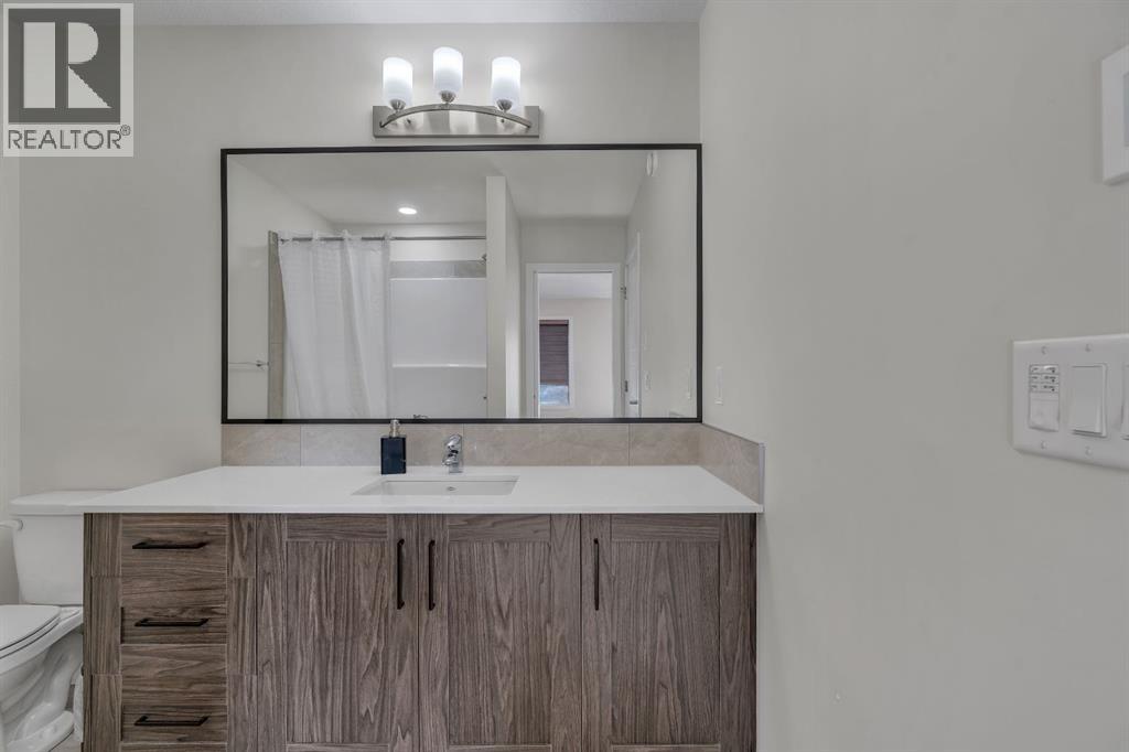 Single Family House for Sale in  Savanna Link NE Saddle Ridge Calgary 