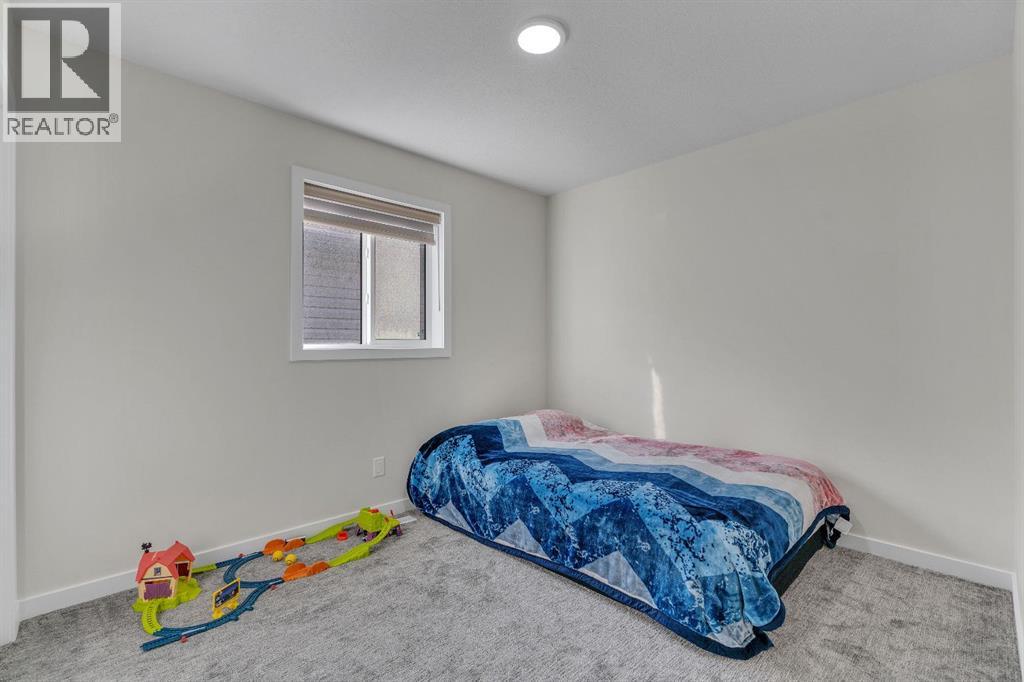 Single Family House for Sale in  Savanna Link NE Saddle Ridge Calgary 