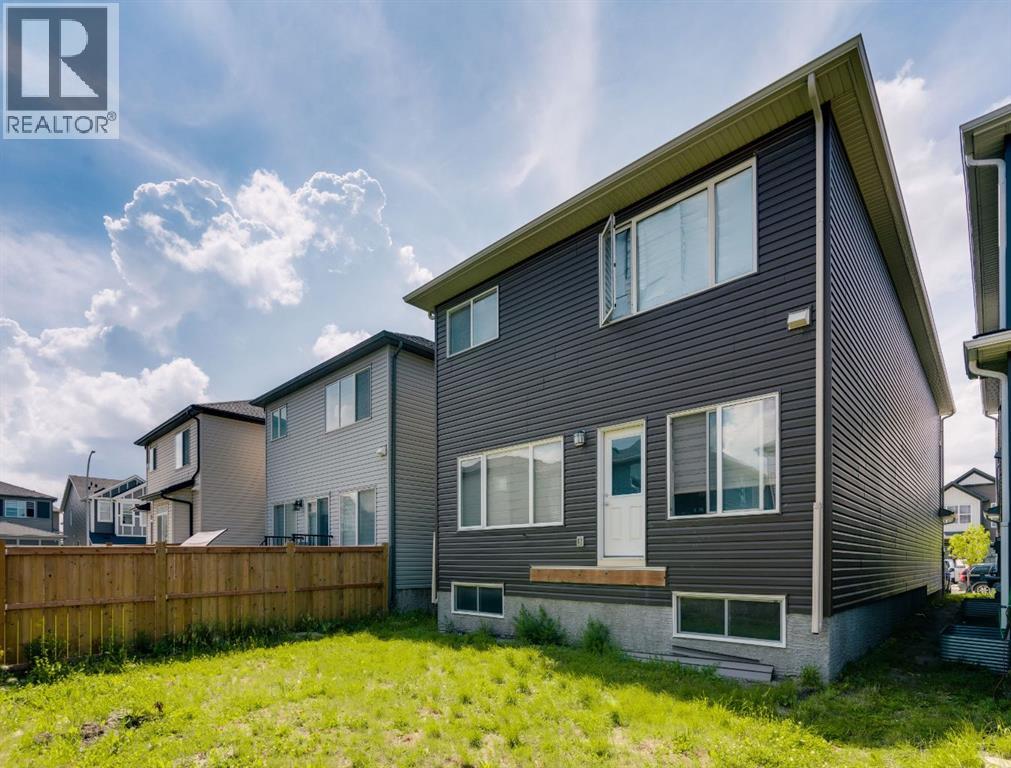 Single Family House for Sale in  Savanna Link NE Saddle Ridge Calgary 