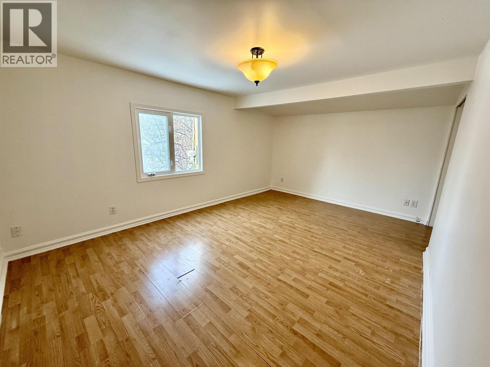 8716 75 STREET, Fort St. John