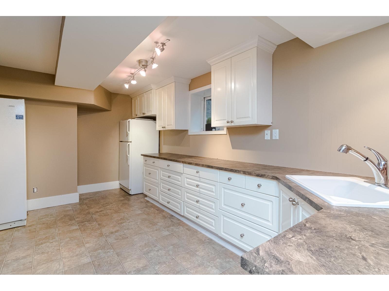 2240 198 STREET, Langley