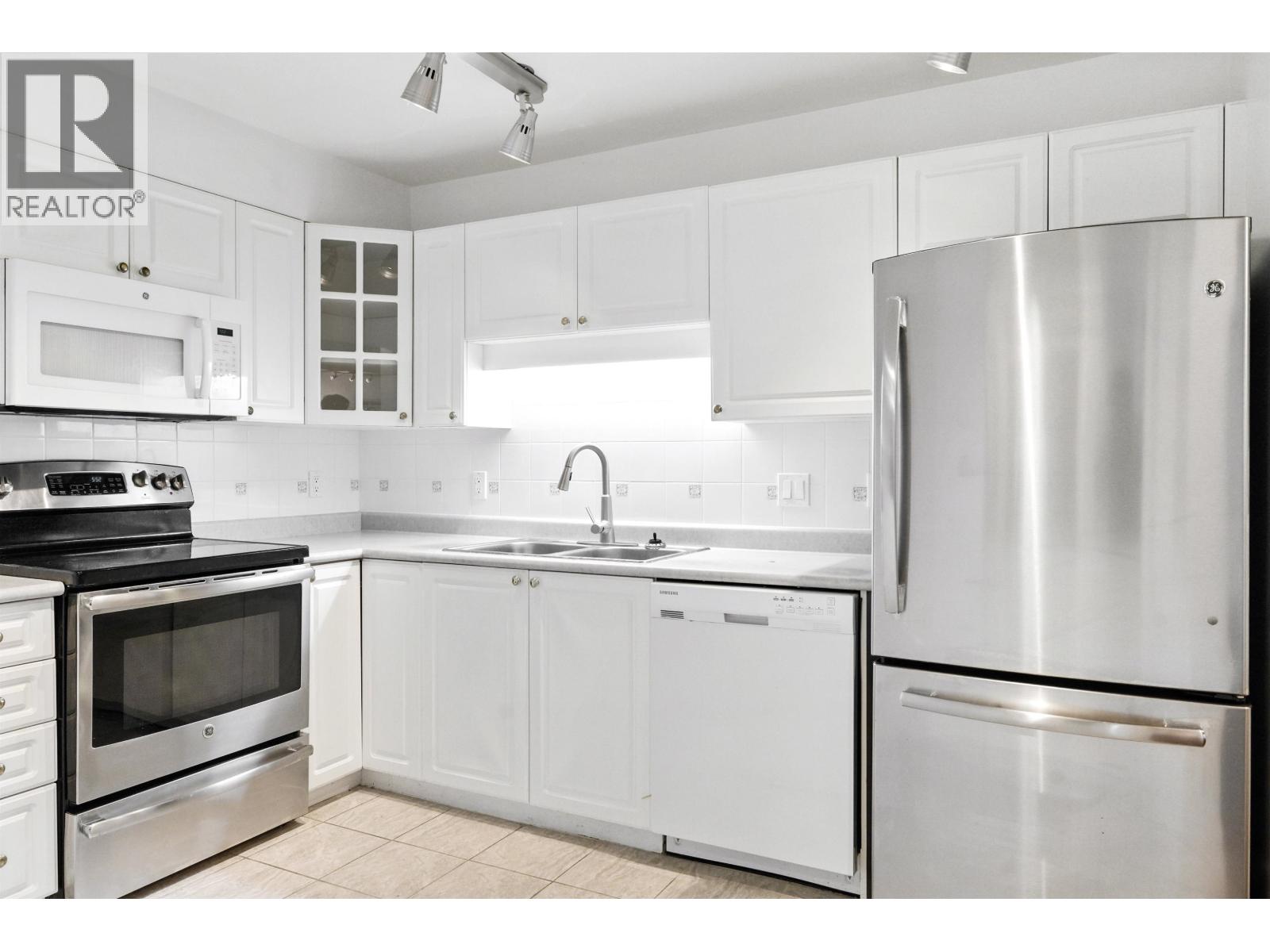 #208-8100 JONES Road, Richmond