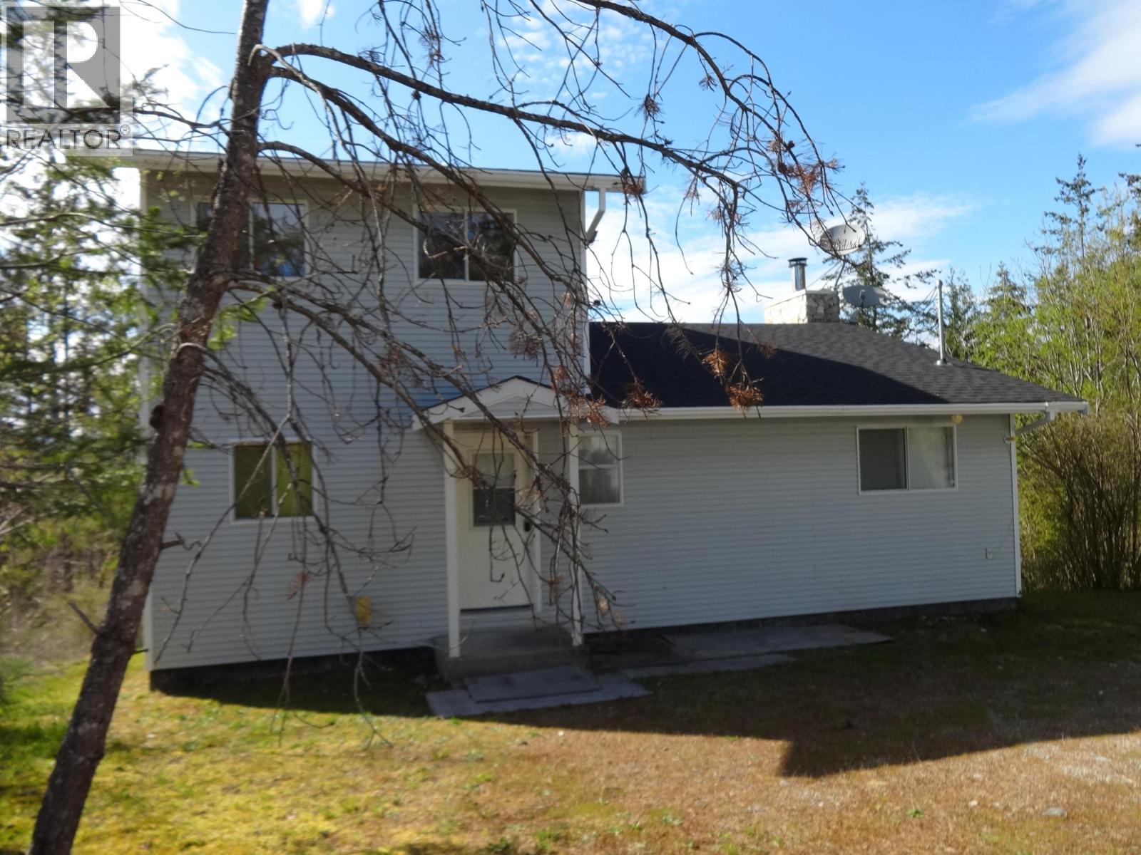 11682 SUNSHINE COAST HIGHWAY, Madeira Park