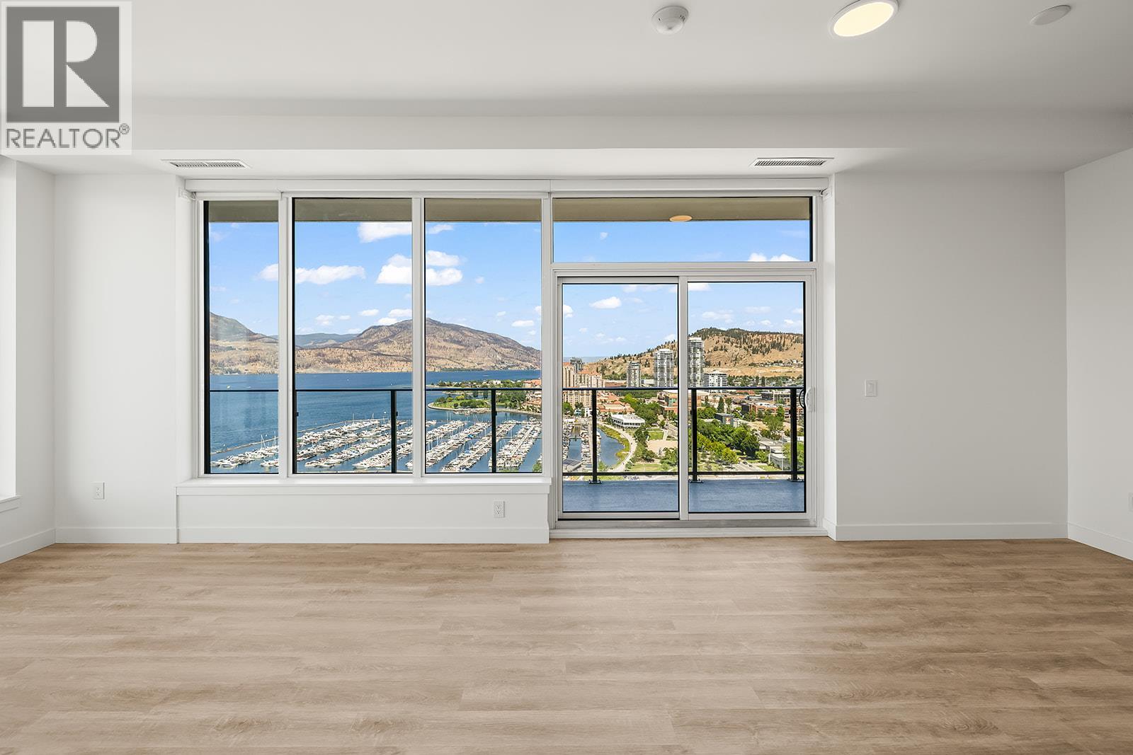 2108 238 Leon Avenue, Kelowna