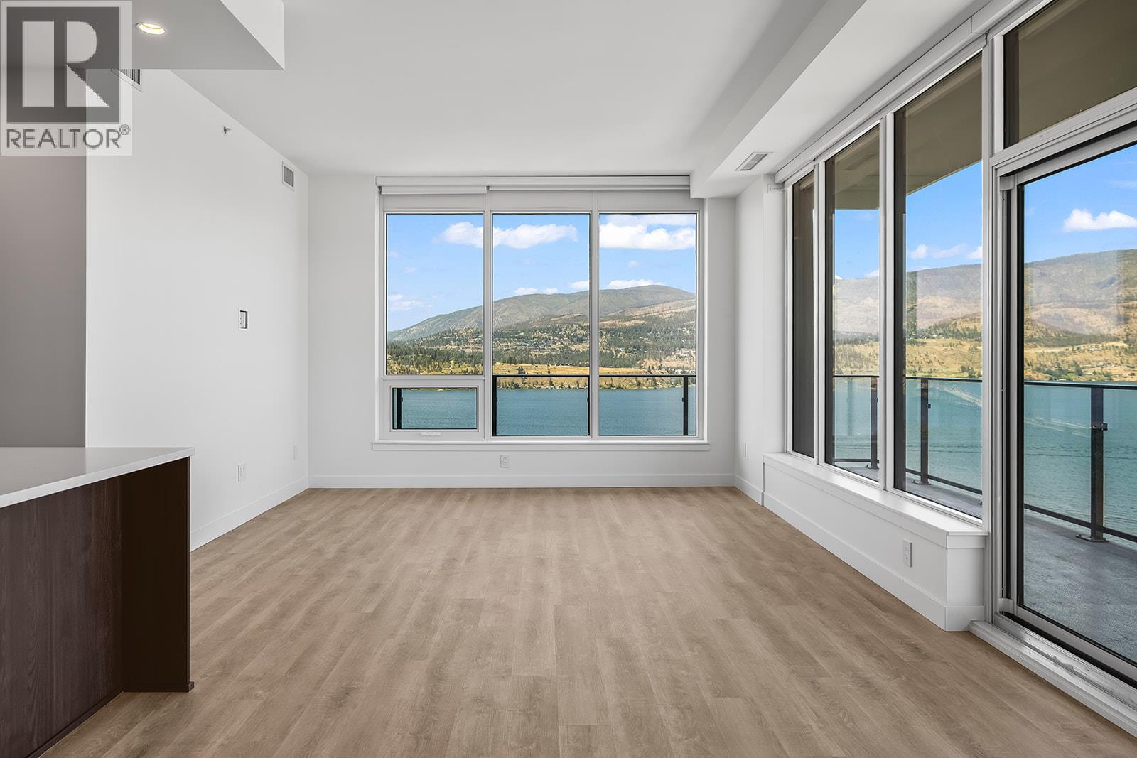 2108 238 Leon Avenue, Kelowna