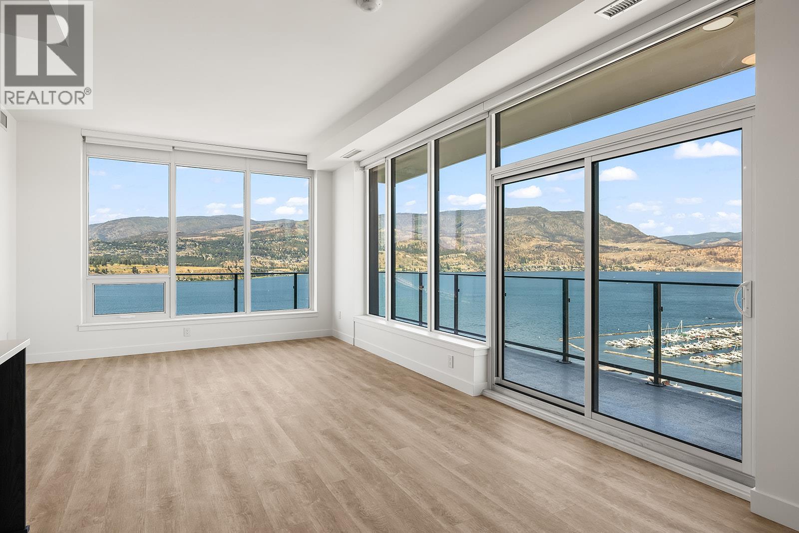 2108 238 Leon Avenue, Kelowna