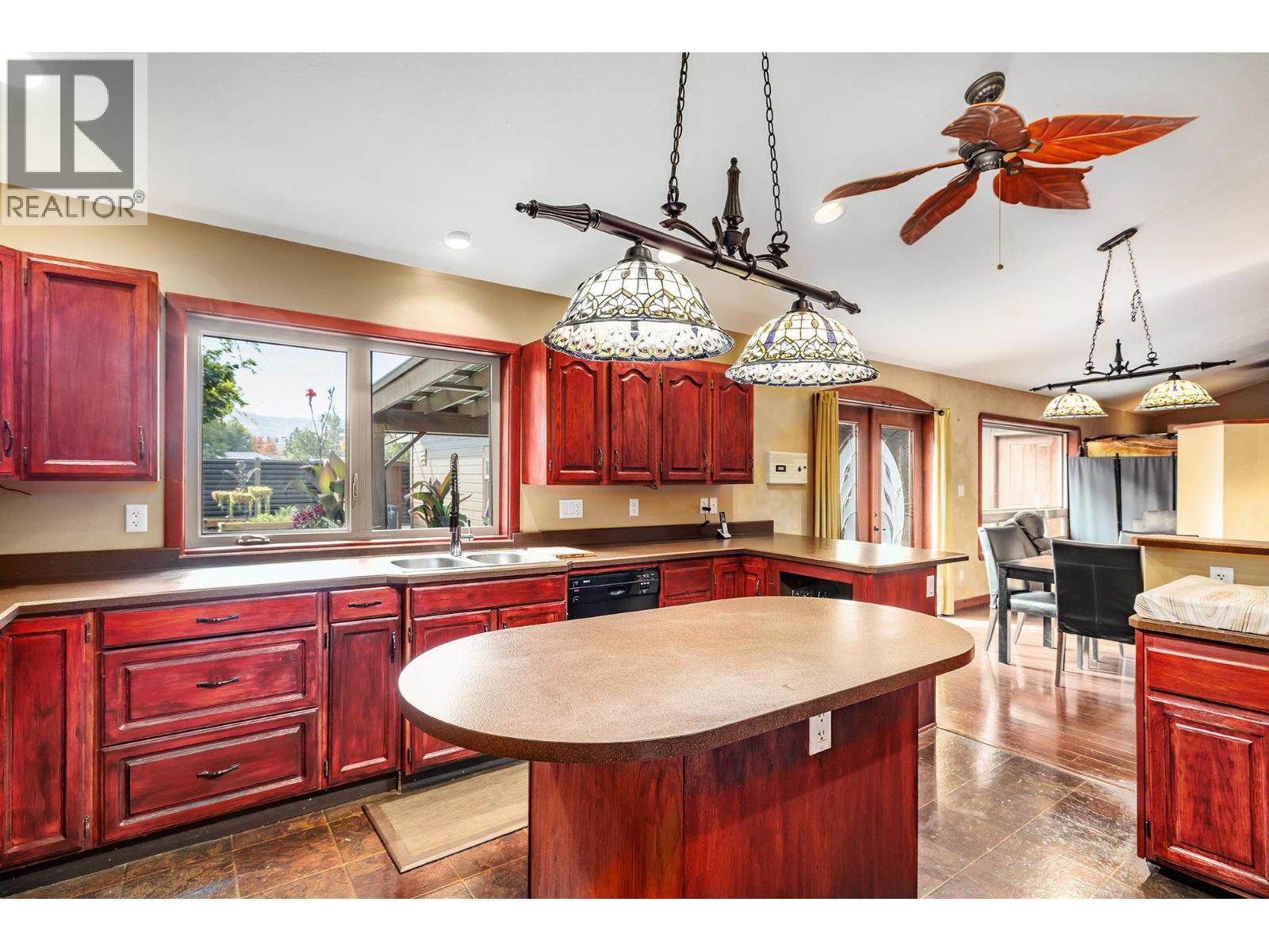 582 Radant Road, Kelowna