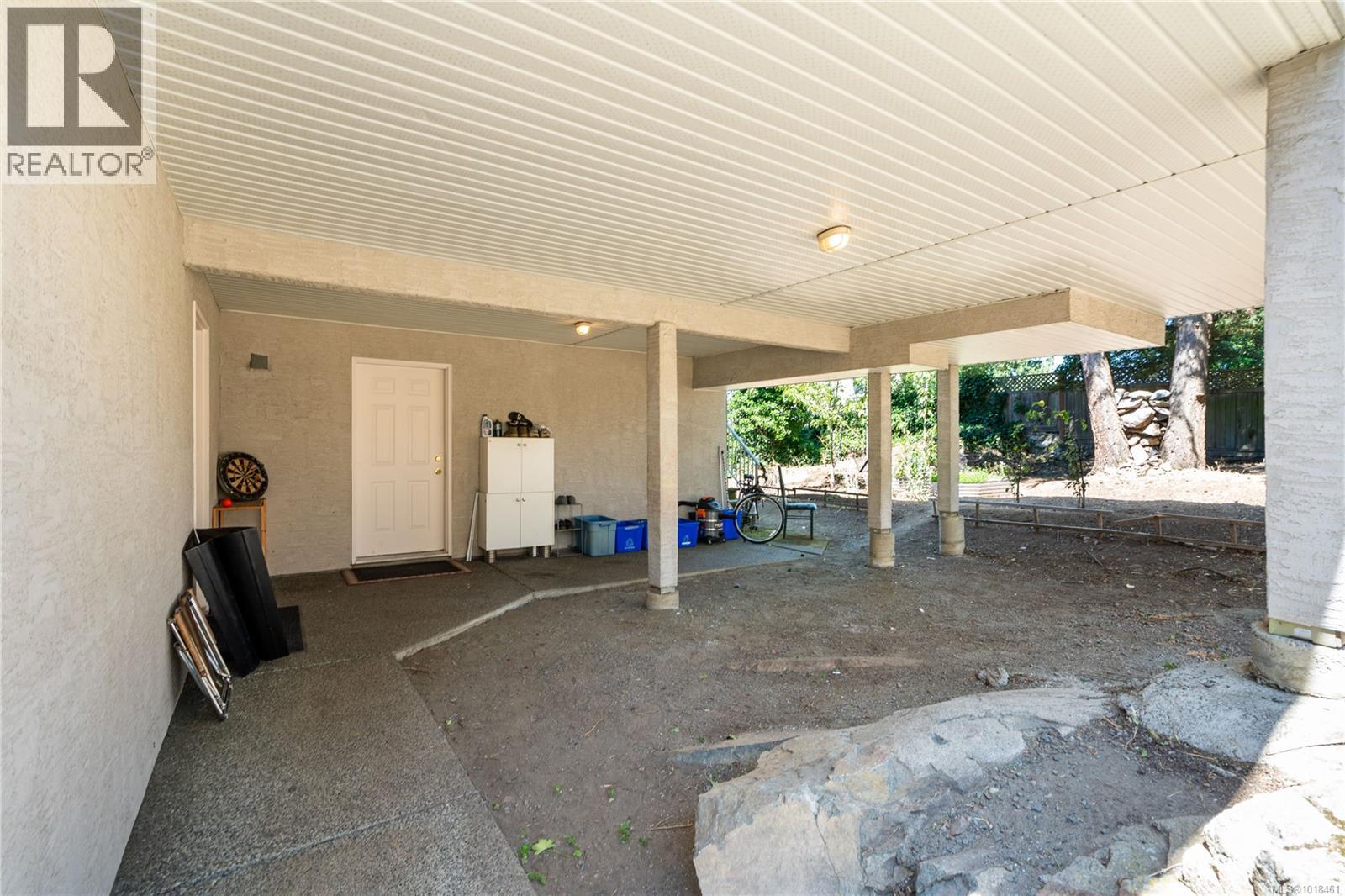 4202 Quadra Street, Saanich