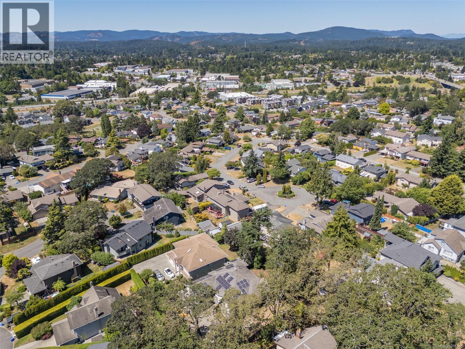 4202 Quadra Street, Saanich