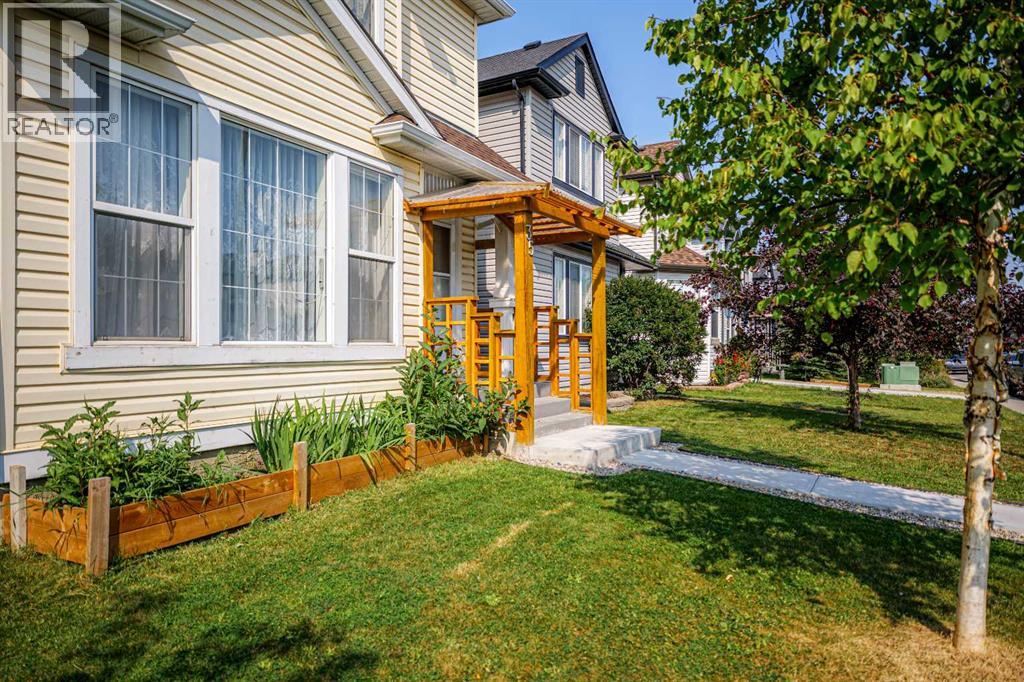 35 Bridlecrest Road SW, Calgary, Alberta