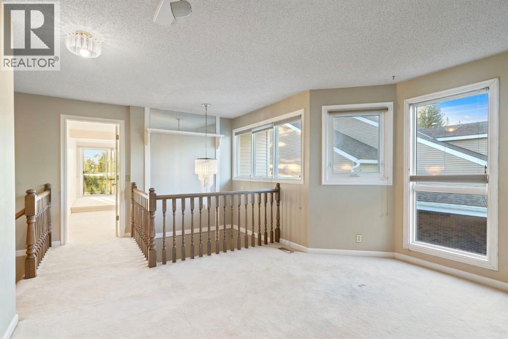 Single Family House for Sale in   Woodridge Drive SW Woodlands Calgary 