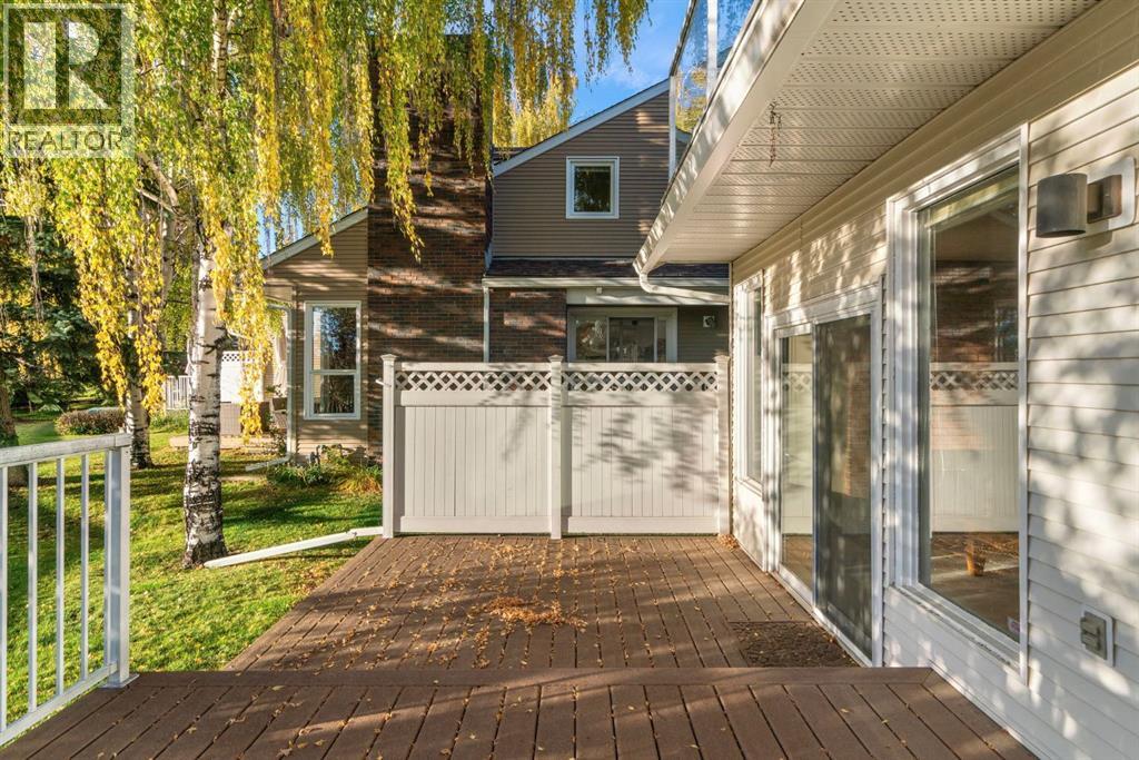 Single Family House for Sale in   Woodridge Drive SW Woodlands Calgary 