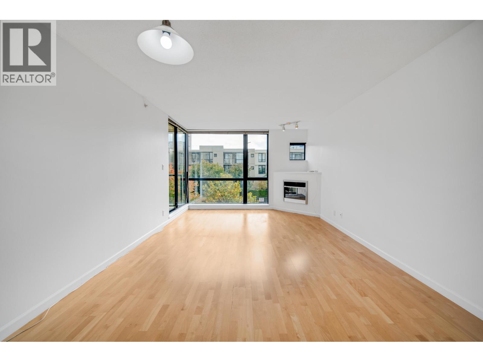#705-7831 WESTMINSTER Highway, Richmond