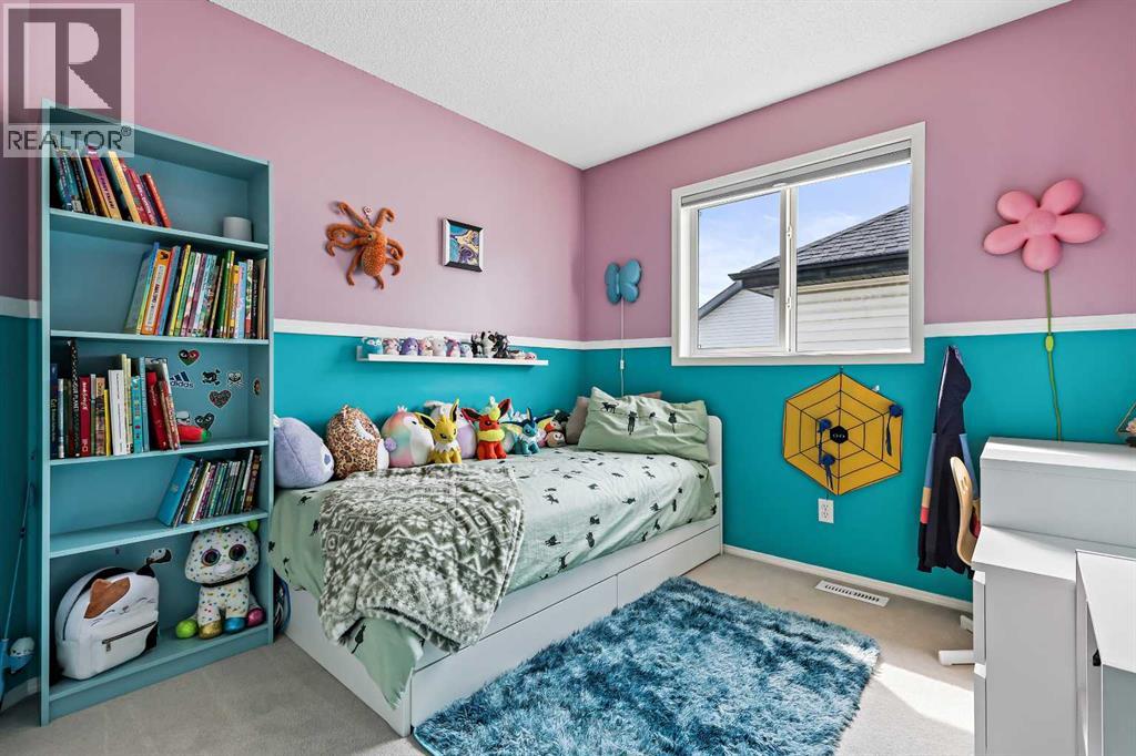 Single Family House for Sale in  Copperfield Heights SE Copperfield Calgary 