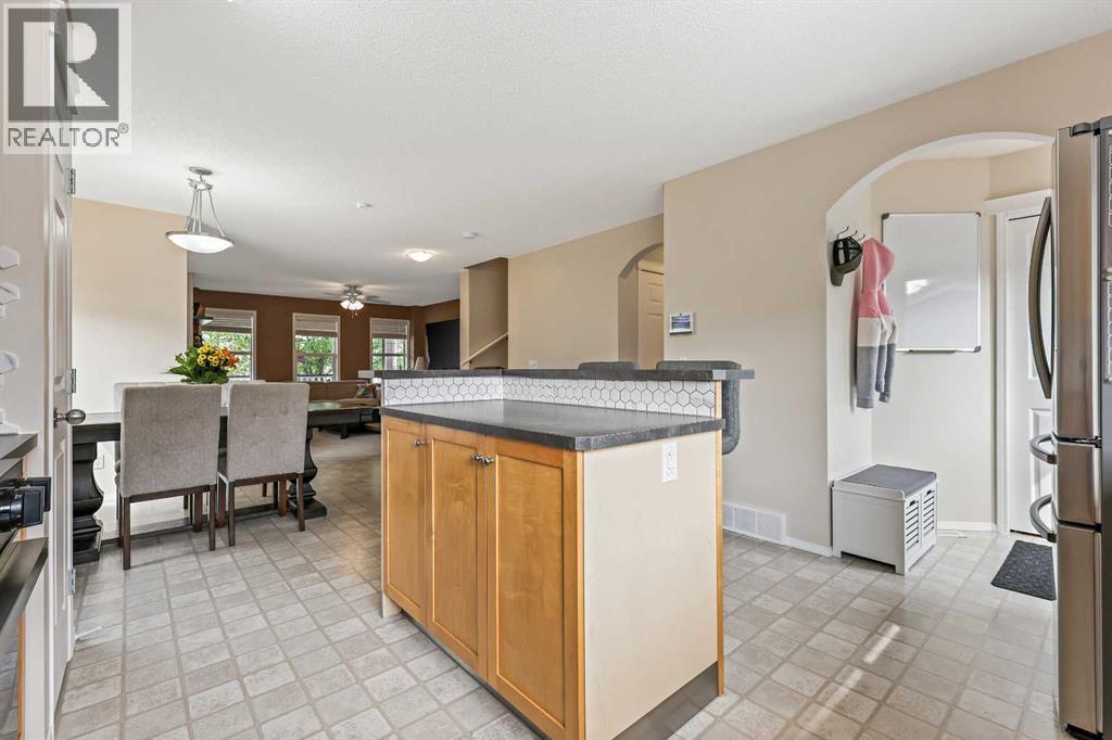 Single Family House for Sale in  Copperfield Heights SE Copperfield Calgary 