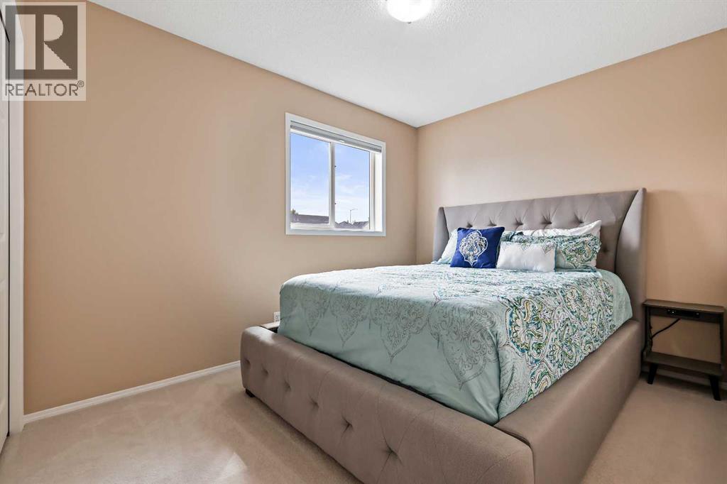 Single Family House for Sale in  Copperfield Heights SE Copperfield Calgary 