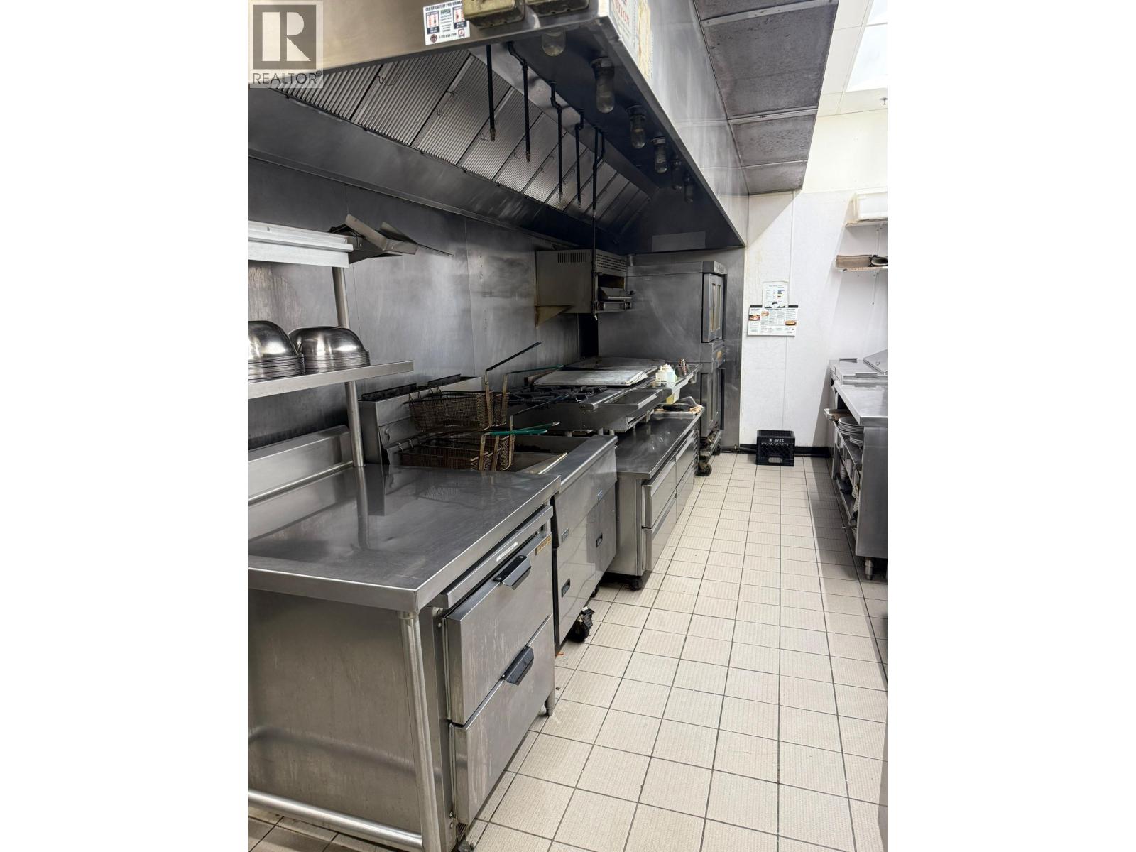  4741 LAKELSE Avenue, Terrace