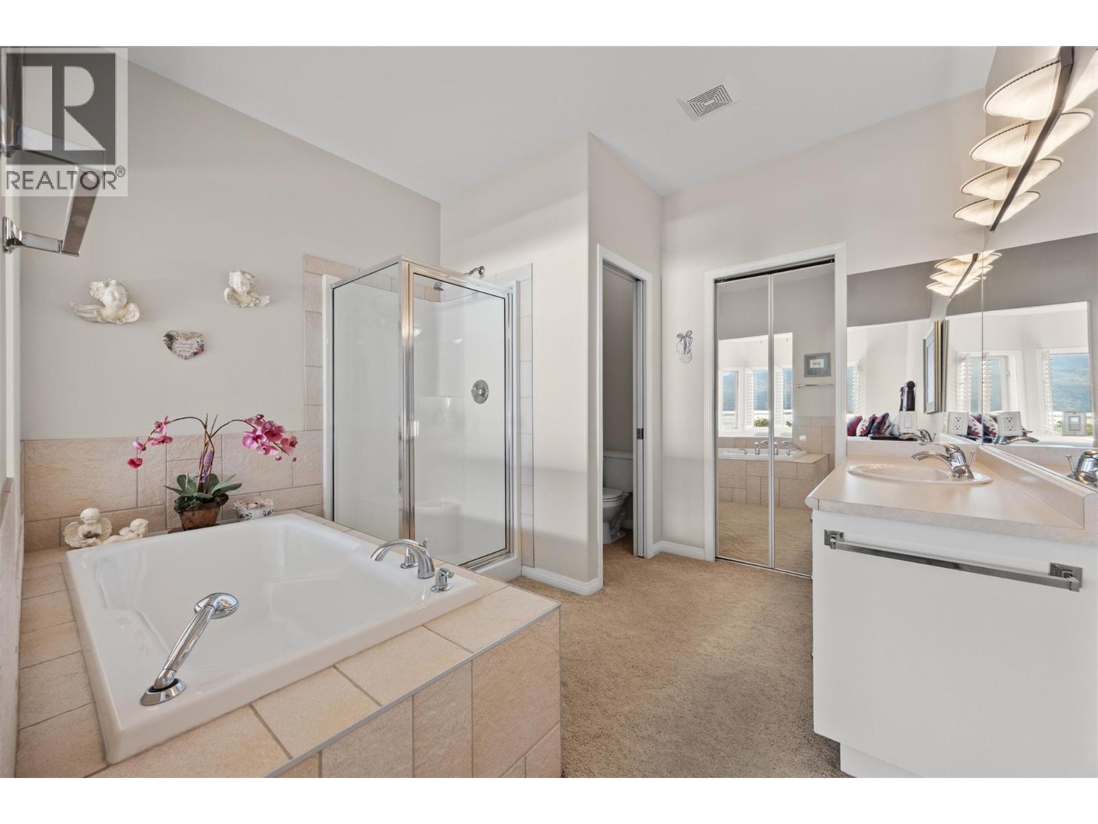 28 2100 Boucherie Road, West Kelowna