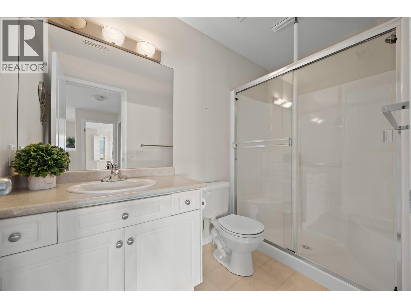 28 2100 Boucherie Road, West Kelowna