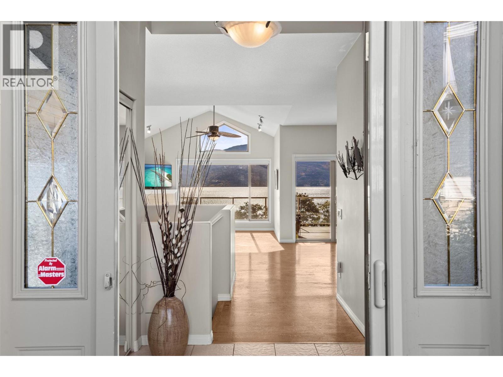 28 2100 Boucherie Road, West Kelowna