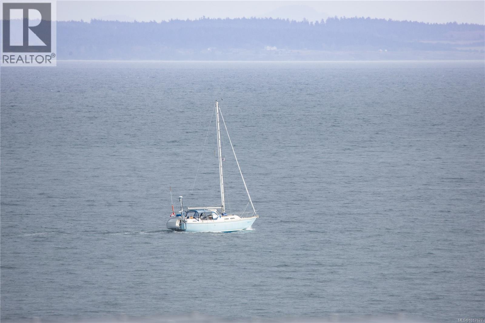 4490 Shore Way, Saanich