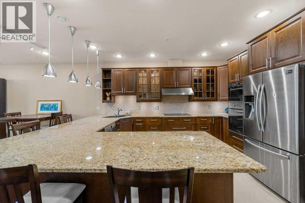 Single Family House for Sale in    Avenue NW Crescent Heights Calgary 