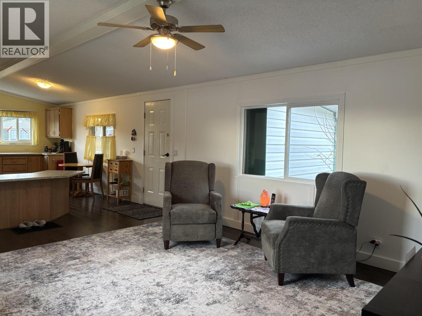 57 997 20 HIGHWAY, Williams Lake