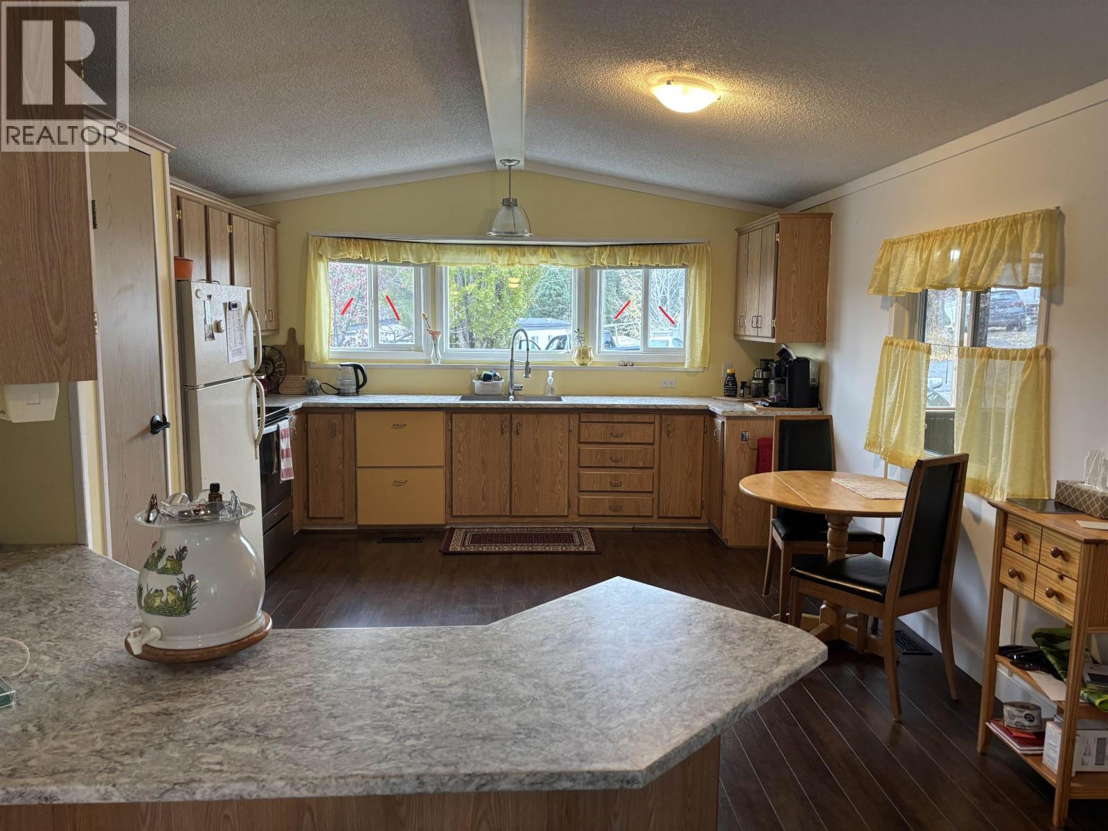 57 997 20 HIGHWAY, Williams Lake