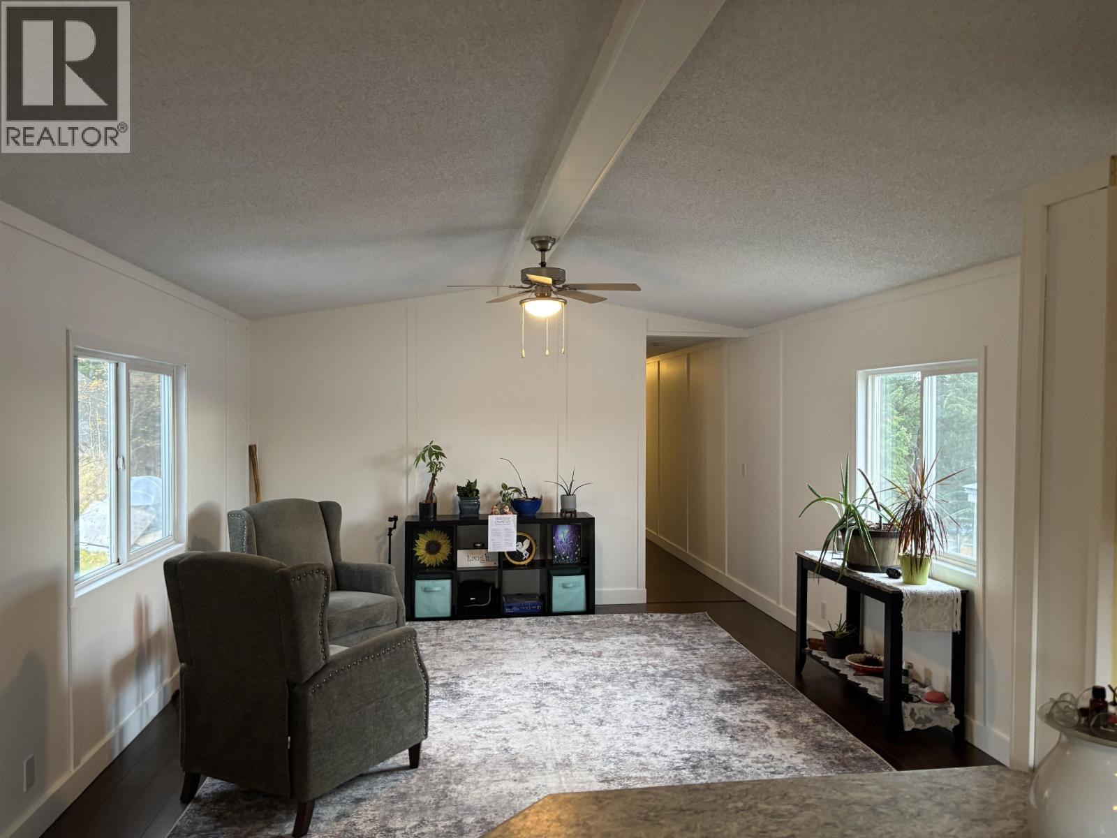 57 997 20 HIGHWAY, Williams Lake