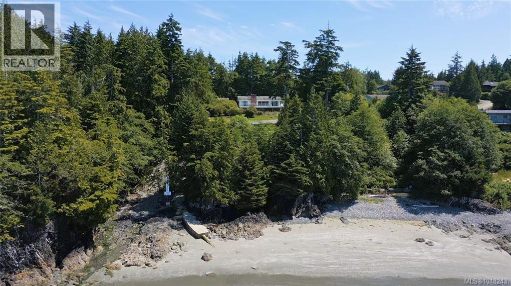 270 Cedar St, Tofino