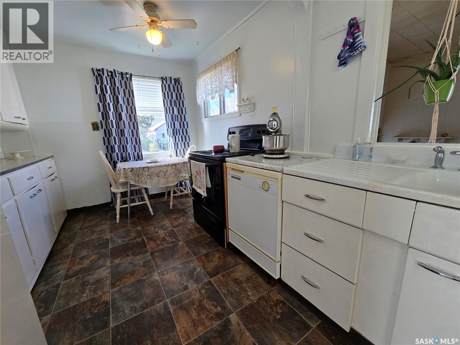 124 10th STREET - 7