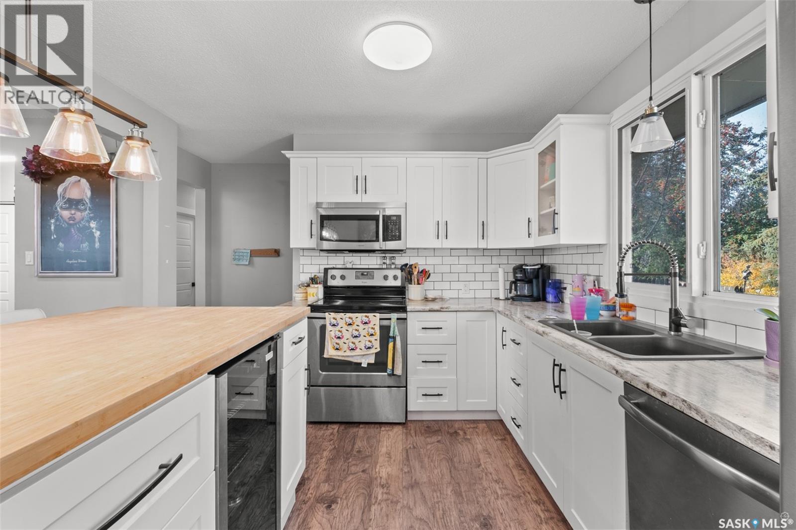 Single Family House Bungalow for Sale in  Eastwood STREET Prince Albert 