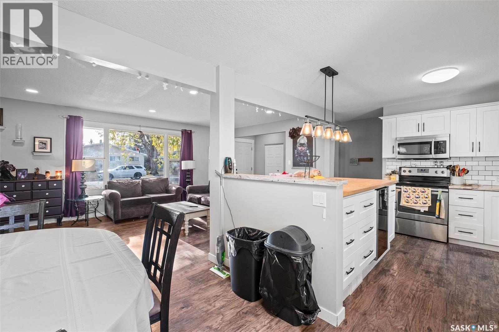 Single Family House Bungalow for Sale in  Eastwood STREET Prince Albert 