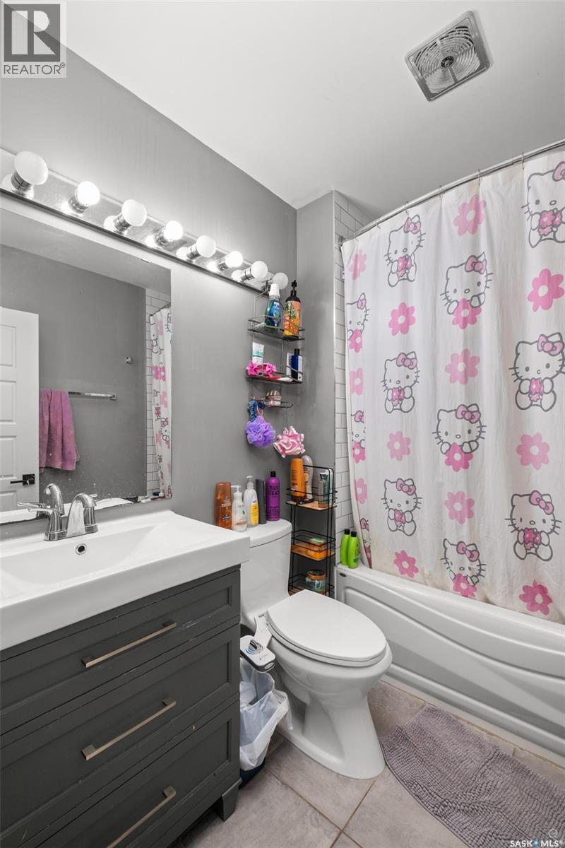 Single Family House Bungalow for Sale in  Eastwood STREET Prince Albert 